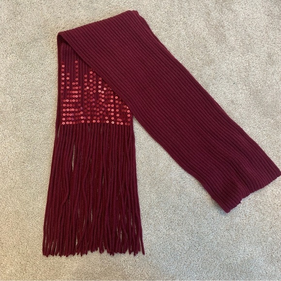 Red long sequin fringe fall winter soft scarf - Picture 4 of 7
